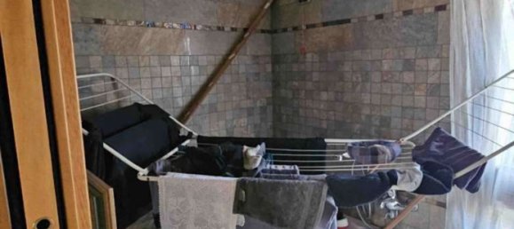 3 bedrooms Apartment in Limbiate, Italy No. 313868 9