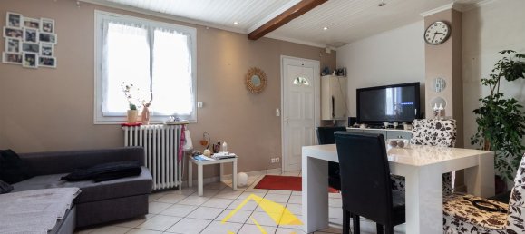 3 chambres Maison à Éragny, France No. 173584 3