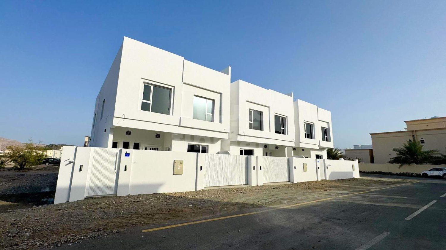 4 bedrooms Villa in Al Amarat, Oman No. 133