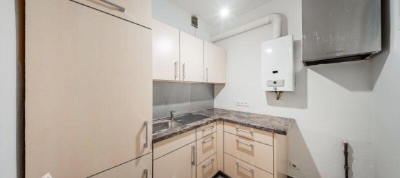 2 rooms Apartment in Favoriten, Austria No. 42712 8