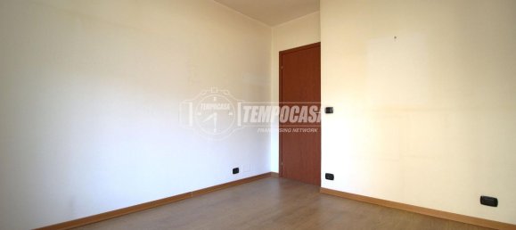 3 rooms Apartment in Aosta, Italy No. 238957 10