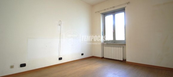 3 rooms Apartment in Aosta, Italy No. 238957 3