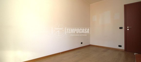 3 rooms Apartment in Aosta, Italy No. 238957 8