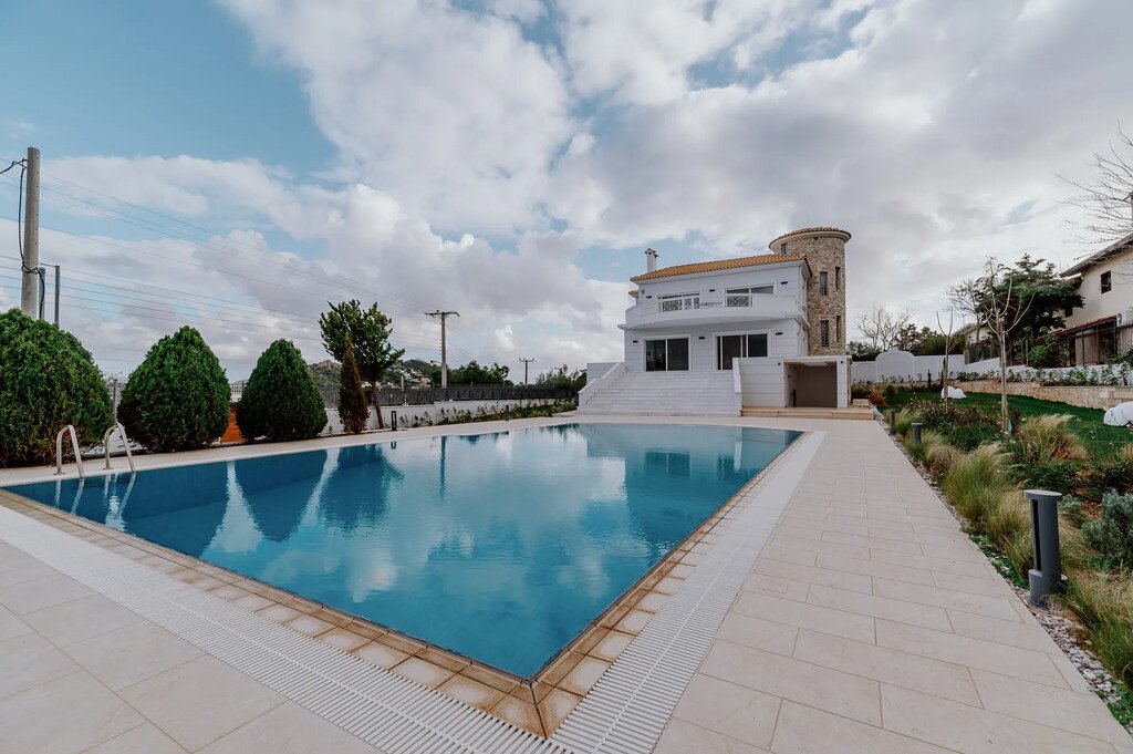 Villa T7 em Kalyvia Thorikou, Greece N.º 53109