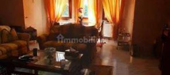 3 Schlafzimmer Haus in Arese, Italy, Nr. 96325 11