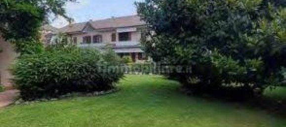 3 Schlafzimmer Haus in Arese, Italy, Nr. 96325 6