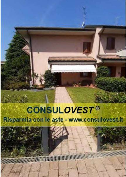 3 غرف نوم منزل في Arese, Italy رقم 96325