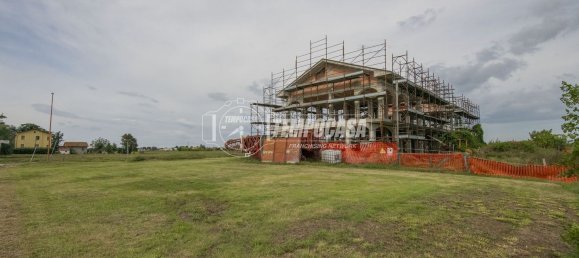 4 rooms House in Cesena, Italy No. 260567 6