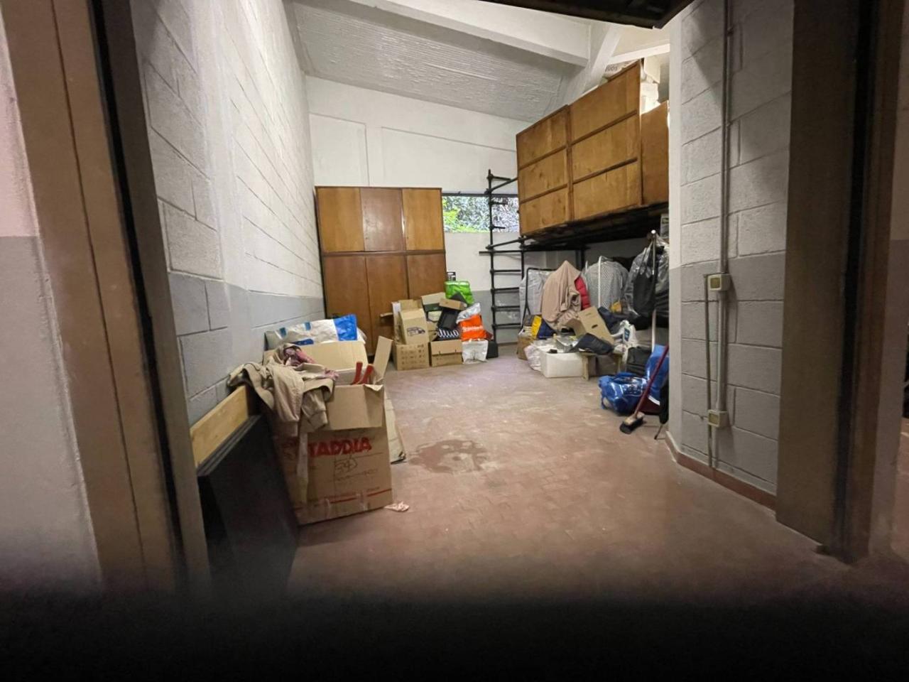 24m² Garage in Genoa, Italy No. 32731