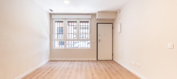 1 bedroom Apartment in Madrid, Spain No. 158091 3