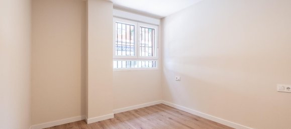 1 bedroom Apartment in Madrid, Spain No. 158091 8