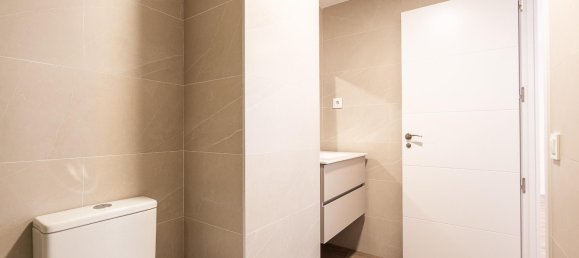 1 bedroom Apartment in Madrid, Spain No. 158091 7