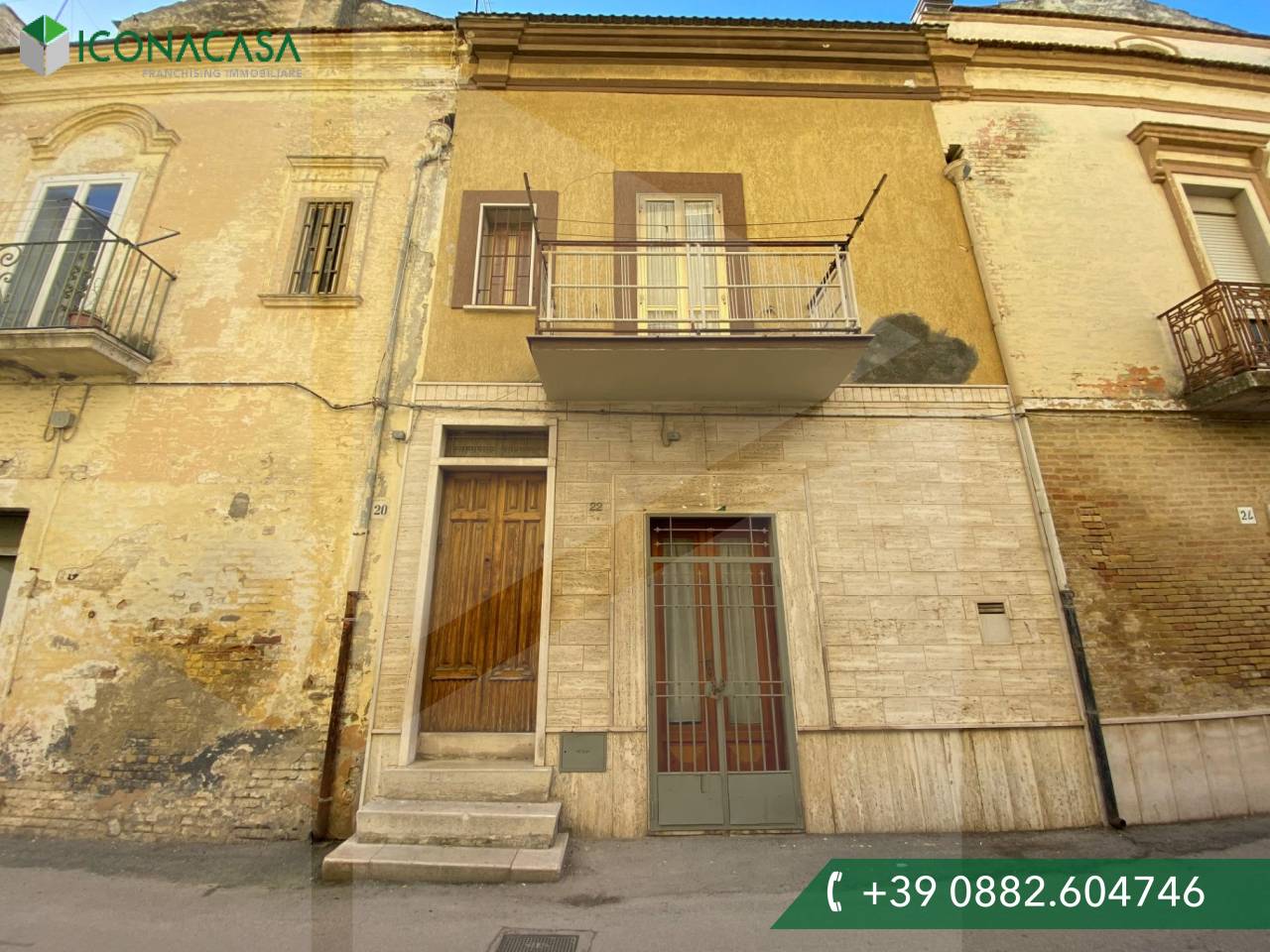 6-Zimmer Haus in San Severo, Italy, Nr. 20542