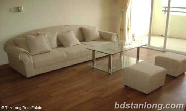 3 bedrooms Apartment in Tay Ho, Vietnam No. 6797