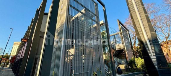 Коммерческая недвижимость с 2 комнатами в Имола, Италия № 33322 15