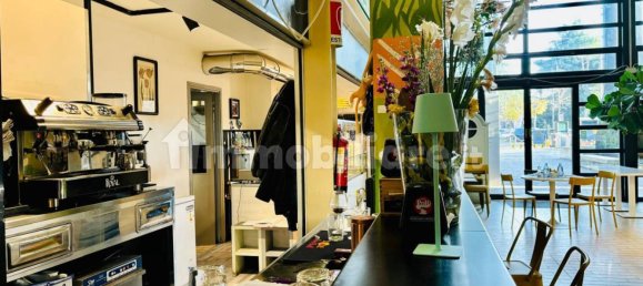 Коммерческая недвижимость с 2 комнатами в Имола, Италия № 33322 14