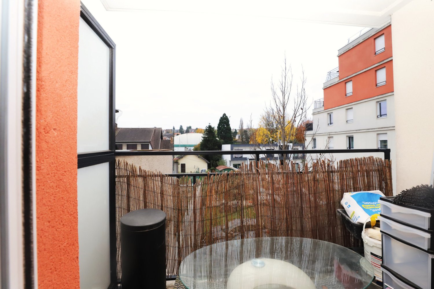 Квартира с 1 спальней в Рони-су-Буа, Франция № 169114