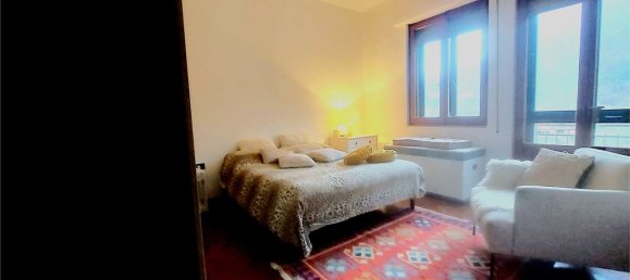 2 bedrooms Apartment in Prato, Italy No. 47700 24