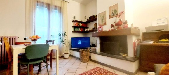 2 bedrooms Apartment in Prato, Italy No. 47700 18