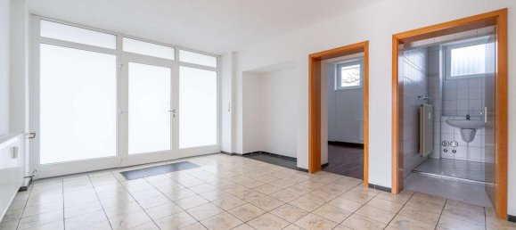 Квартира с 4 комнатами в Лёррах, Германия № 31758 2