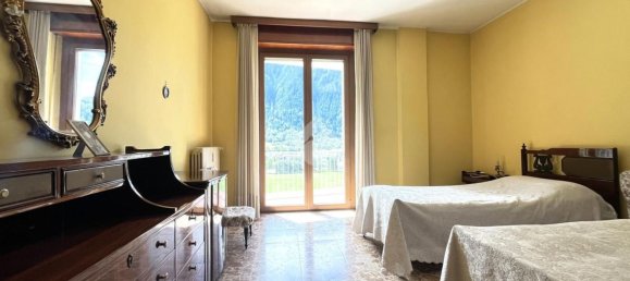 Apartamento de 3 dormitorios en Sondalo, Italy No. 359588 28