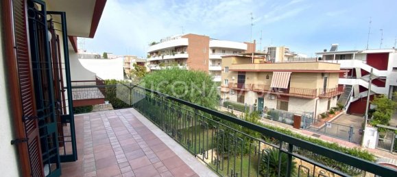 Вилла с 5 комнатами в Модуньо, Италия № 19210 11