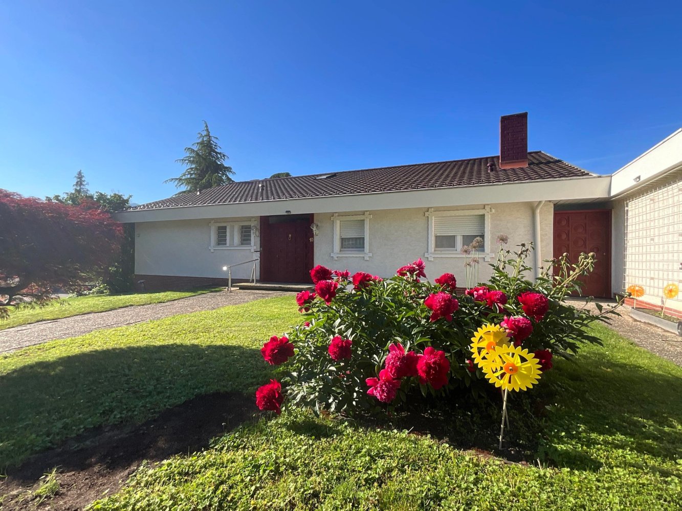 9 rooms House in Baden-Wurttemberg, Germany No. 102386