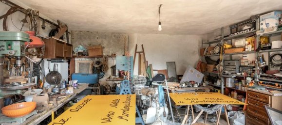 6 bedrooms Villa in Montepulciano, Italy No. 52757 9