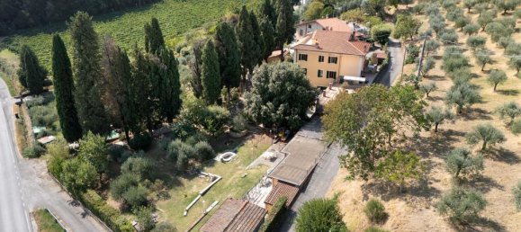 6 bedrooms Villa in Montepulciano, Italy No. 52757 11