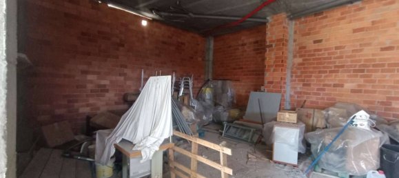 170m² Commercial property in Pontevedra, Spain No. 163730 2