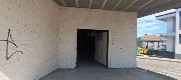 170m² Commercial property in Pontevedra, Spain No. 163730 11