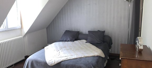 3 bedrooms House in Chambly, France No. 88641 7