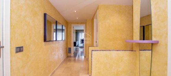 Квартира с 4 спальнями в Маон, Испания № 699 5