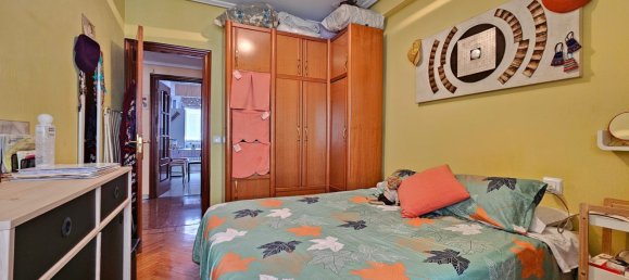 Квартира с 3 спальнями в Витория-Гастейс, Испания № 140911 9