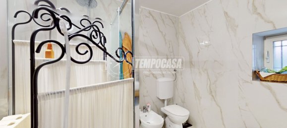 2 bedrooms Apartment in Grugliasco, Italy No. 291097 4