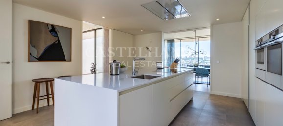 4 bedrooms Villa in Vila Nova de Gaia, Portugal No. 182788 16