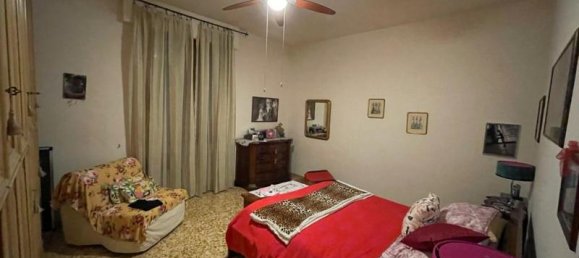 5غرفة شقة في Scarperia e San Piero, Italy رقم 236214 4