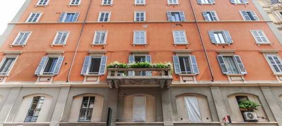 2 bedrooms Apartment in Milan, Italy No. 364267 27