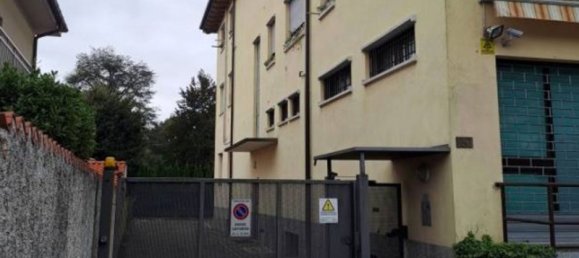 3-salle Appartement à Induno Olona, Italy No. 3183 28