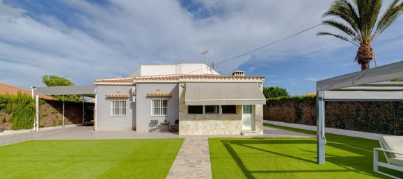 3 bedrooms Apartment in Torrevieja, Spain No. 10591 2