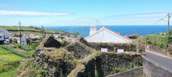 1 bedroom House in Nordeste, Portugal No. 49285 13