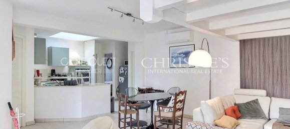 Casa de 6 dormitorios en Villefranque, France No. 352828 10