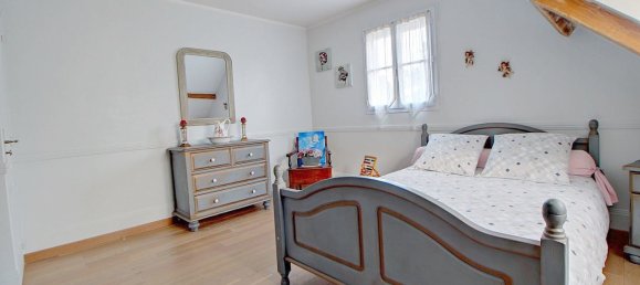 4 bedrooms House in Verneuil-sur-Seine, France No. 173411 16