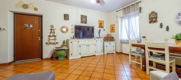 2 bedrooms Apartment in Rome, Italy No. 301380 3