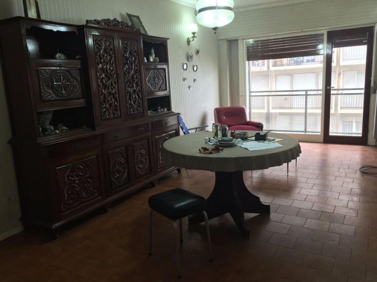 Apartamento de 2 dormitorios en Mar del Plata, Argentina No. 75792