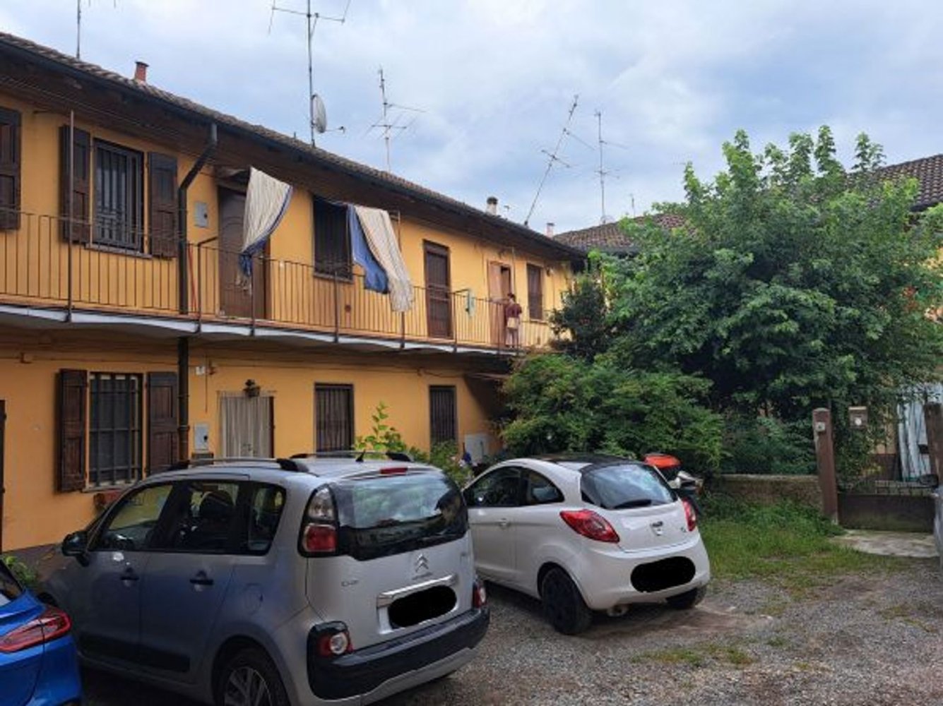 Apartamento de 3 habitaciónes en Locate di Triulzi, Italy No. 7249