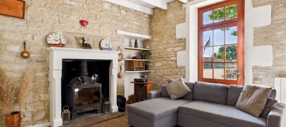 4 bedrooms House in Charente, France No. 337074 2