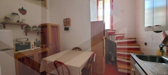 5 rooms Apartment in Vieste, Italy No. 23722 3