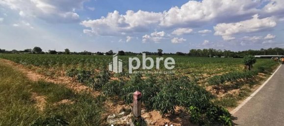  Commercial property in Pattaya, Thailand No. 16176 2