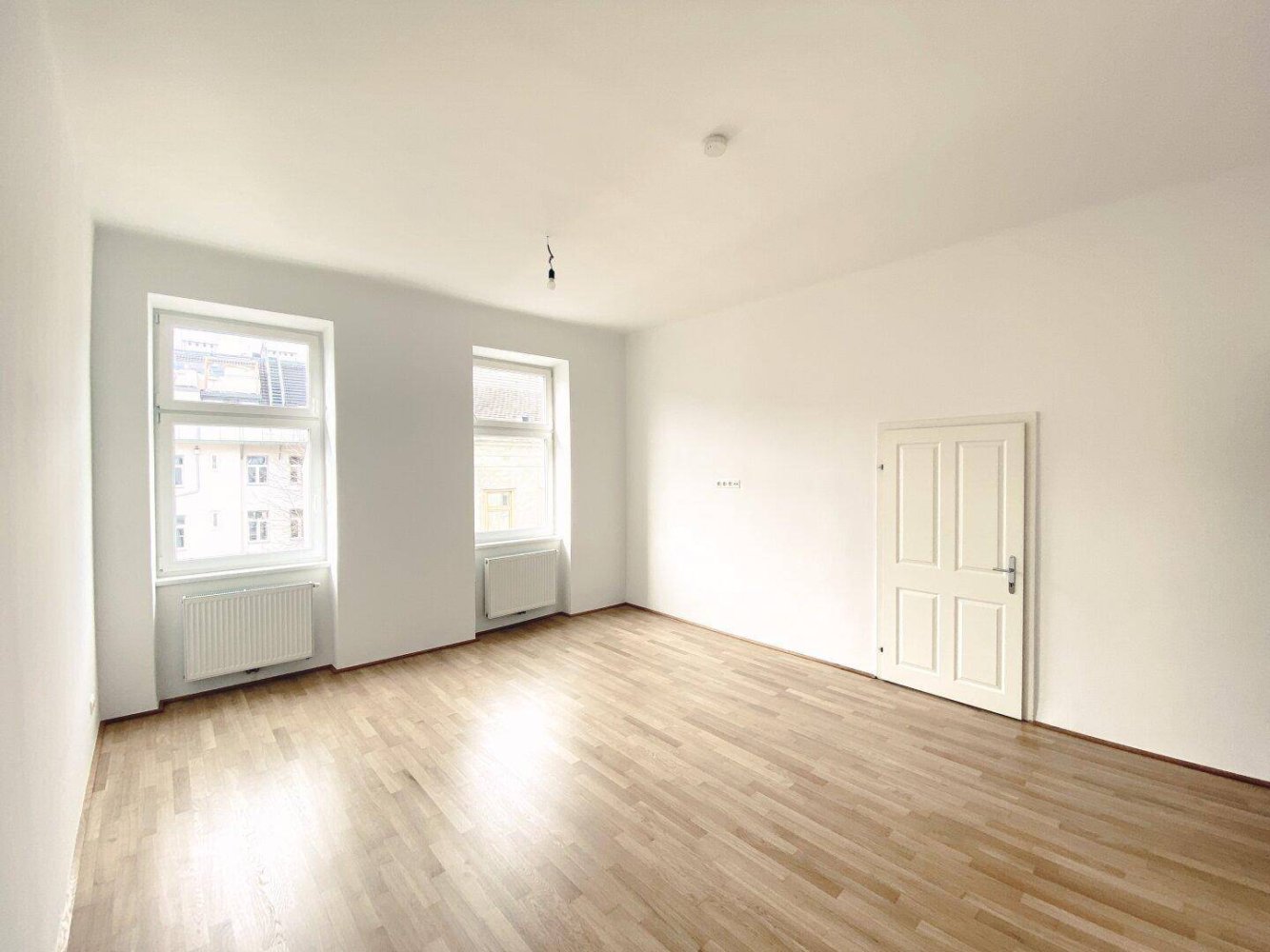2 rooms House in Rudolfsheim-Funfhaus, Austria No. 211734